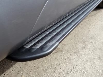 Пороги на Audi